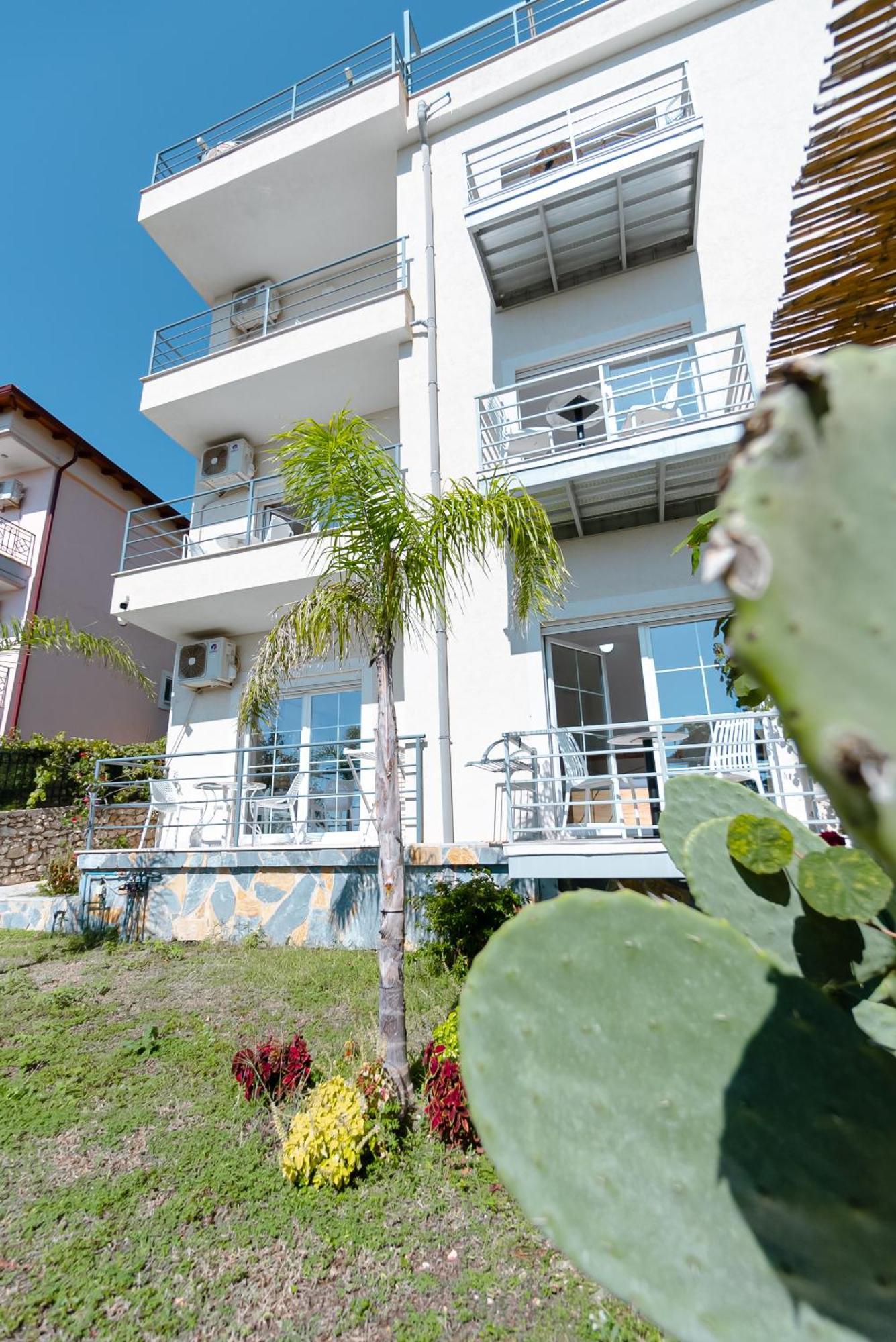 Kotarja Apartments Dhërmi Exterior foto